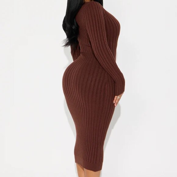 Moore Ribbed Midi Dress - Picture 2 of 2
